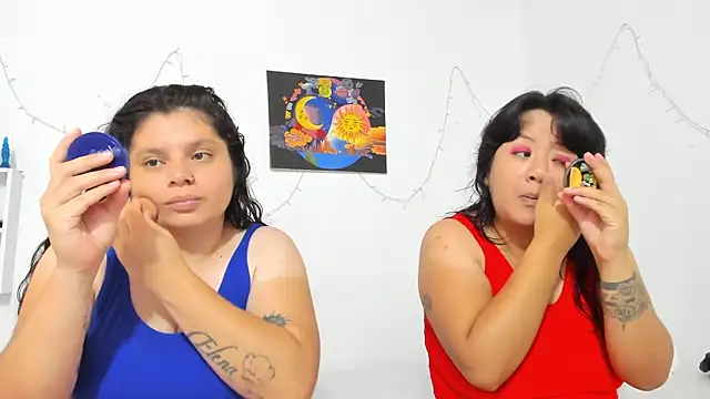 Snapshot of Karol_IsabelCouple chatting on 02-06-26, 10:24 Karol IsabelCouple online show from 02-06-26, 10:24