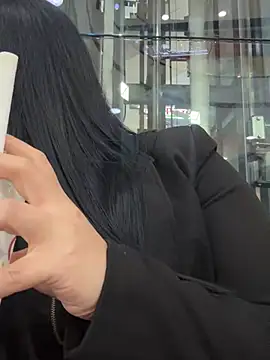 Snapshot of Sara_luna_ chatting on 03-18-25, 11:20 Sara luna  online show from 03-18-25, 11:20