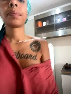 sammoura01 online show from 11-08-25, 11:43