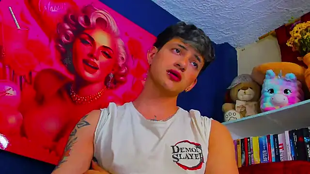 Snapshot of GabyThoms chatting on 03-11-25, 08:31 GabyThoms online show from 03-11-25, 08:31