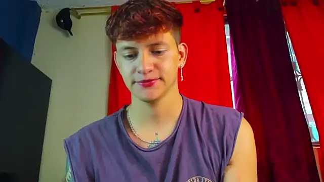 Snapshot of GabyThoms chatting on 01-05-26, 07:06 GabyThoms online show from 01-05-26, 07:06