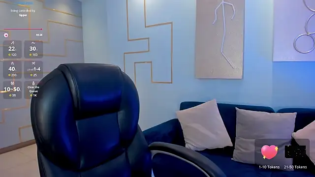 HannahJamesX online show from 02-04-25, 10:02