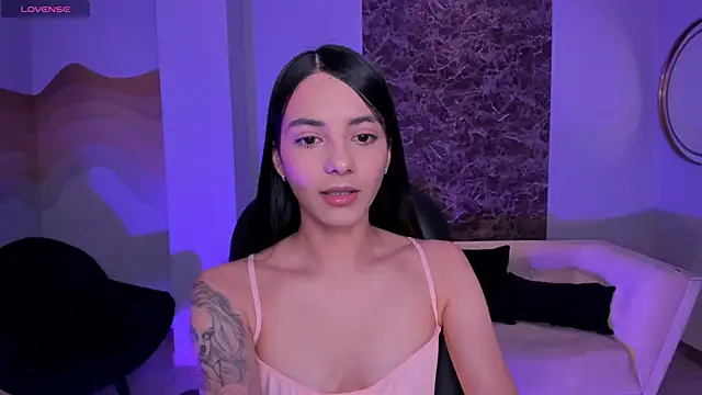 HannahJamesX online show from 02-26-25, 06:43