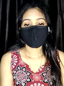 Snapshot of Monalisha_G chatting on 03-11-26, 11:27 Monalisha G online show from 03-11-26, 11:27