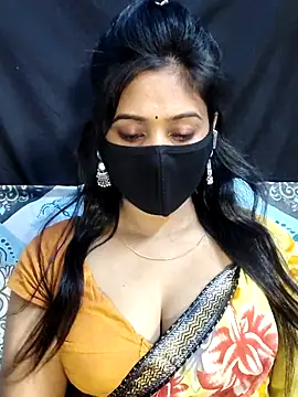Snapshot of Monalisha_G chatting on 04-13-26, 08:36 Monalisha G online show from 04-13-26, 08:36