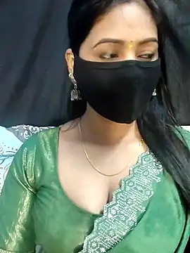 Snapshot of Monalisha_G chatting on 04-16-26, 10:05 Monalisha G online show from 04-16-26, 10:05