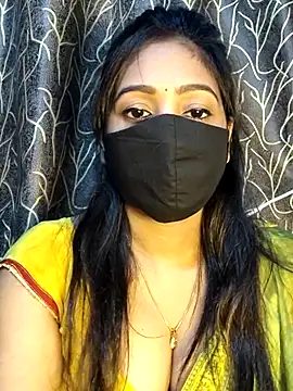 Snapshot of Monalisha_G chatting on 07-30-26, 06:40 Monalisha G online show from 07-30-26, 06:40