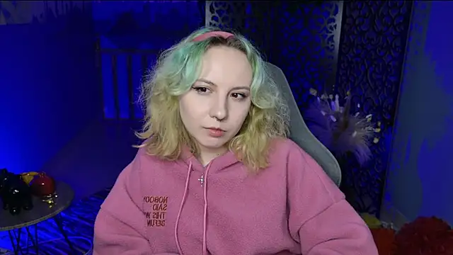 Snapshot of JasmineMilko chatting on 01-09-25, 11:03 JasmineMilko online show from 01-09-25, 11:03