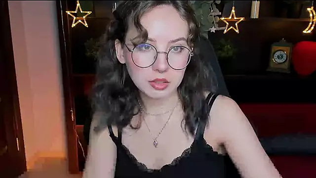 Snapshot of JasmineMilko chatting on 06-06-26, 05:01 JasmineMilko online show from 06-06-26, 05:01