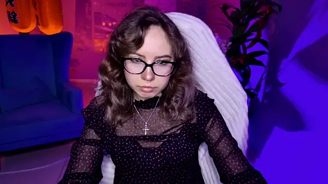 Snapshot of JasmineMilko chatting on 06-11-26, 05:05 JasmineMilko online show from 06-11-26, 05:05