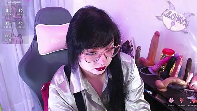 Snapshot of LiloMoon69 chatting on 05-09-26, 03:34 LiloMoon69 online show from 05-09-26, 03:34