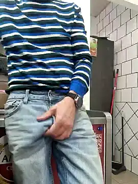 PublicNoFace online show from 01-16-25, 03:46