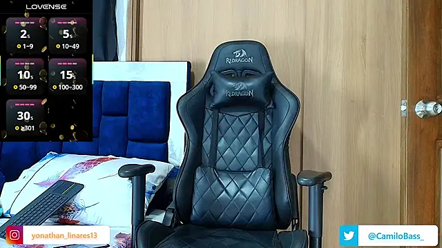 Snapshot of _CamiloBass chatting on 09-21-25, 07:59 CamiloBass online show from 09-21-25, 07:59