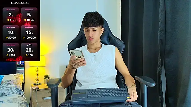  CamiloBass online show from 06-16-26, 01:41