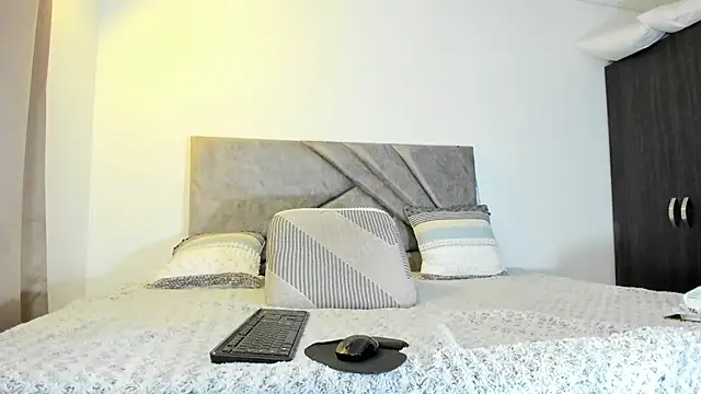 Deliciouscocoa online show from 02-07-26, 10:41