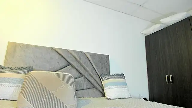 Deliciouscocoa online show from 08-08-26, 10:50