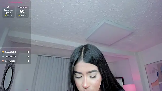 Snapshot of amelie_jhons chatting on 02-23-25, 02:40 amelie jhons online show from 02-23-25, 02:40