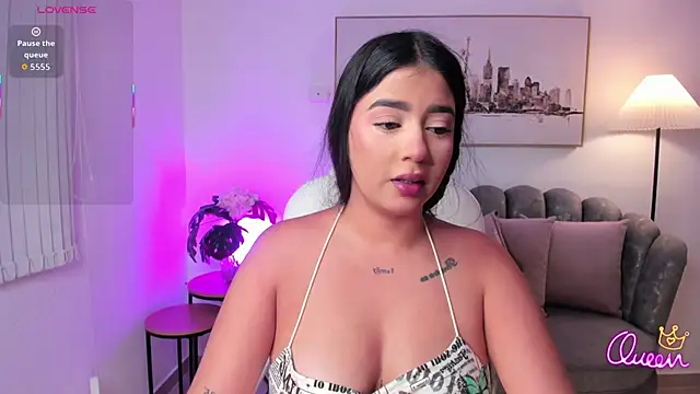 Snapshot of amelie_jhons chatting on 07-10-26, 11:18 amelie jhons online show from 07-10-26, 11:18