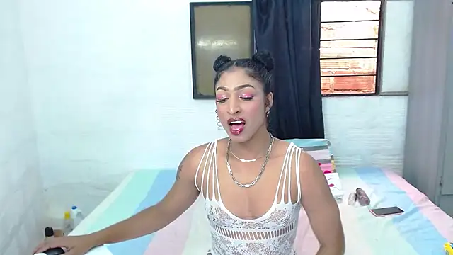 Snapshot of BLACK_MOON_TS chatting on 03-02-26, 06:15 BLACK MOON TS online show from 03-02-26, 06:15