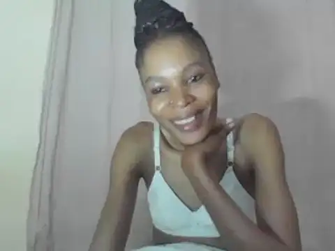Snapshot of Sweetpetite254 chatting on 03-16-25, 01:38 Sweetpetite254 online show from 03-16-25, 01:38