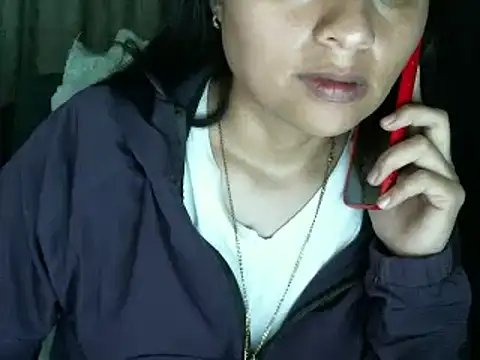 Snapshot of passion_sweet07 chatting on 12-05-24, 02:31 passion sweet07 online show from 12-05-24, 02:31