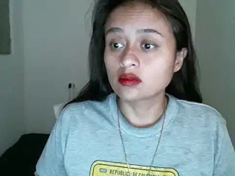 Snapshot of passion_sweet07 chatting on 12-17-24, 04:43 passion sweet07 online show from 12-17-24, 04:43