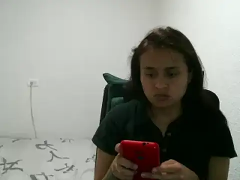 Snapshot of passion_sweet07 chatting on 01-15-25, 02:06 passion sweet07 online show from 01-15-25, 02:06