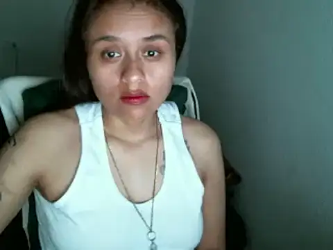 Snapshot of passion_sweet07 chatting on 01-27-25, 10:27 passion sweet07 online show from 01-27-25, 10:27
