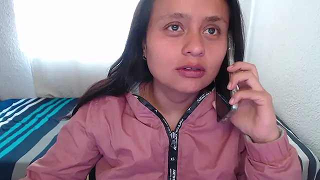Snapshot of passion_sweet07 chatting on 10-15-25, 12:38 passion sweet07 online show from 10-15-25, 12:38