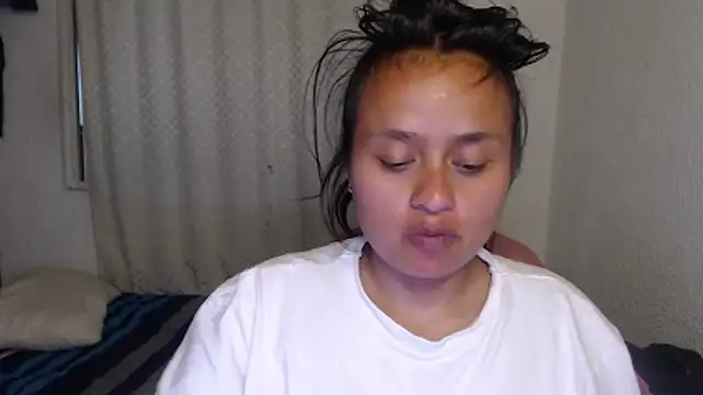 Snapshot of passion_sweet07 chatting on 10-17-25, 11:29 passion sweet07 online show from 10-17-25, 11:29