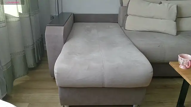 MilaaMilaa online show from 09-15-25, 03:28