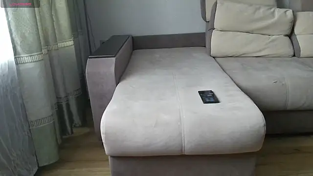 MilaaMilaa online show from 10-06-25, 03:59