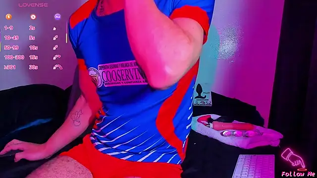 Piggy Eddy online show from 02-23-26, 02:20