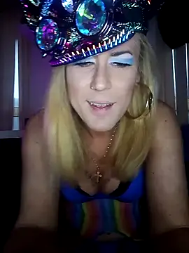 Snapshot of Connie_Pepper chatting on 01-01-25, 08:24 Connie Pepper online show from 01-01-25, 08:24