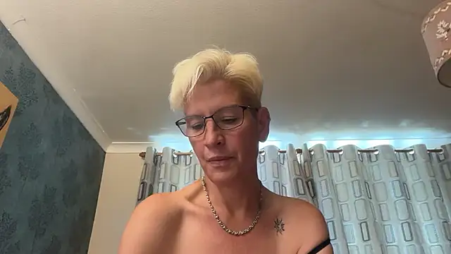 JennyHazel1 online show from 07-23-26, 04:16