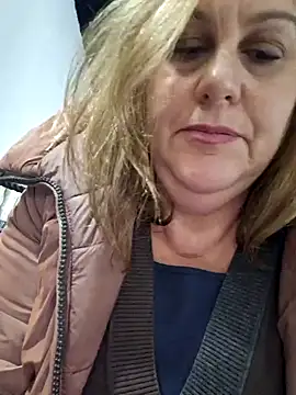 Snapshot of Mara-24 chatting on 02-01-25, 04:54 Mara-24 online show from 02-01-25, 04:54