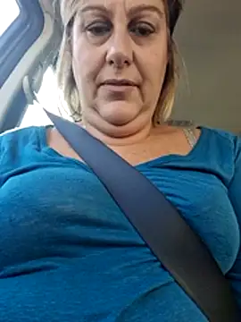 Snapshot of Mara-24 chatting on 11-12-25, 09:53 Mara-24 online show from 11-12-25, 09:53