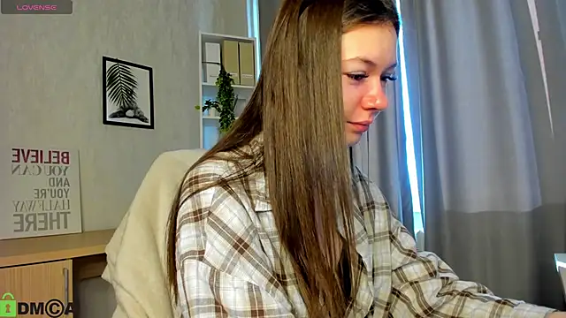 Nicole Charm online show from 06-30-26, 12:11