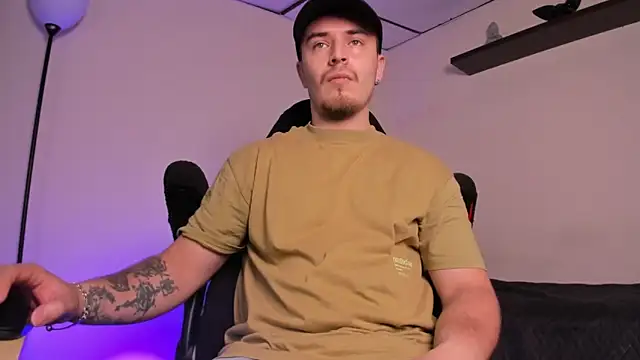 james connor2 online show from 11-29-25, 08:01