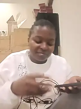 Snapshot of Yours_faithfully1 chatting on 01-05-26, 07:28 Yours faithfully1 online show from 01-05-26, 07:28