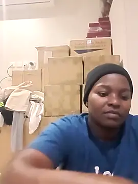 Snapshot of Yours_faithfully1 chatting on 03-05-26, 05:53 Yours faithfully1 online show from 03-05-26, 05:53