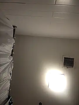 Wildherb244 online show from 12-08-24, 08:41