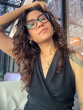 ValeriEvan online show from 09-21-25, 02:08