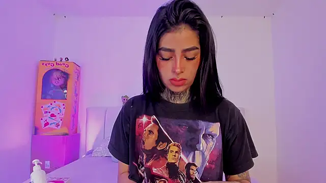 shadowcatt  online show from 09-10-25, 03:23