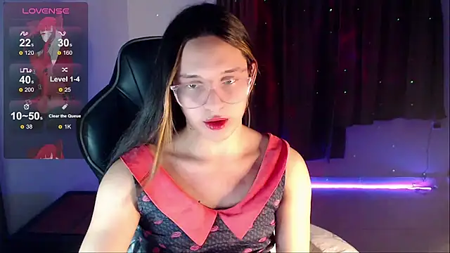 Snapshot of alexaryderr chatting on 12-18-24, 12:10 alexaryderr online show from 12-18-24, 12:10