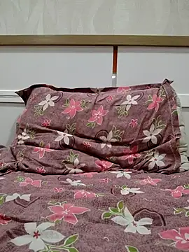 Snapshot of king_boy chatting on 03-17-25, 02:08 king boy online show from 03-17-25, 02:08