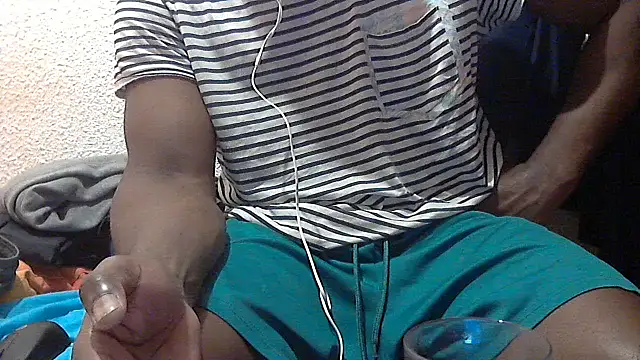 mmoiblack online show from 05-05-26, 03:42