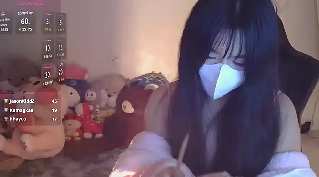 Snapshot of TimmyZi chatting on 12-29-24, 06:27 TimmyZi online show from 12-29-24, 06:27