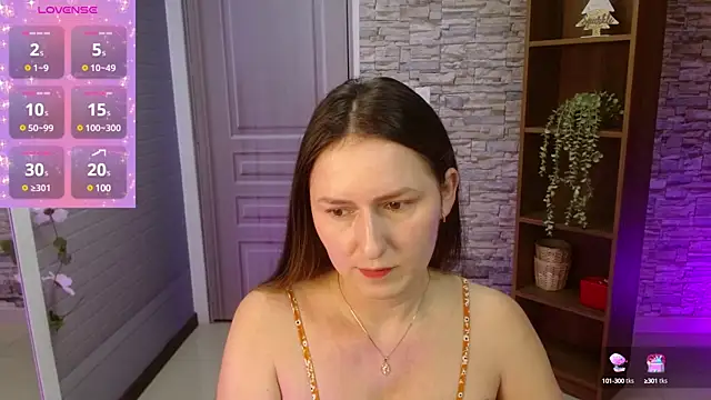 Snapshot of Manuela_bela chatting on 02-04-25, 11:05 Manuela bela online show from 02-04-25, 11:05