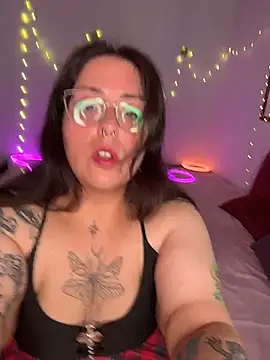 Mizztikaa online show from 07-16-26, 10:16